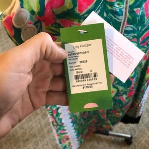 Lilly Pulitzer NWT zipper back